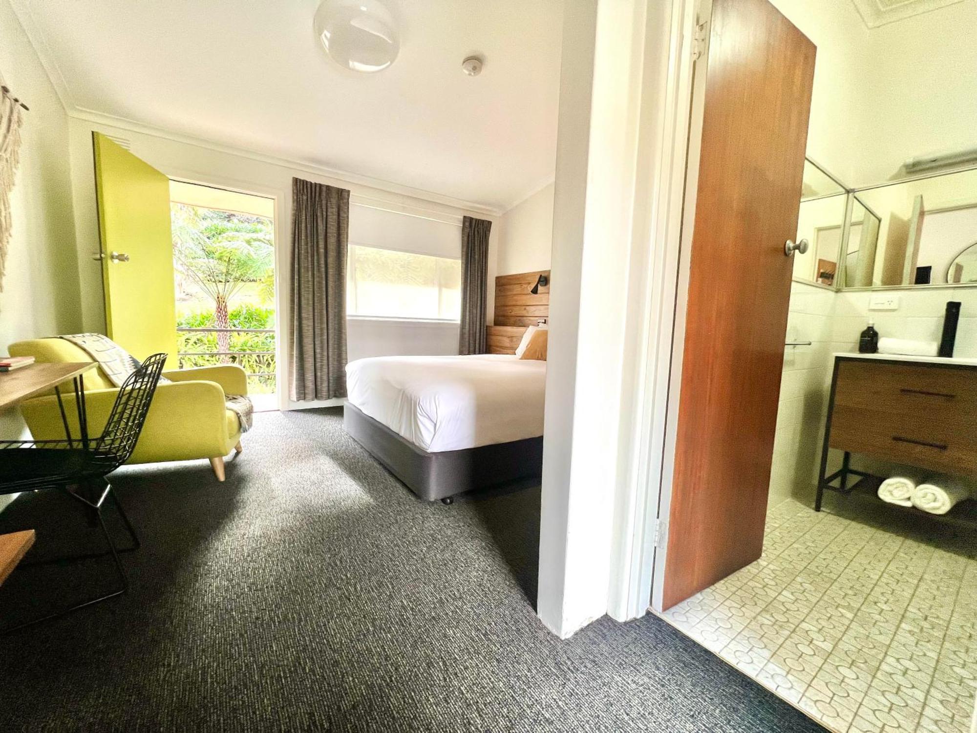 The Warby, Where Mid-Century Style Meets The Mountains Ворбертон Екстер'єр фото