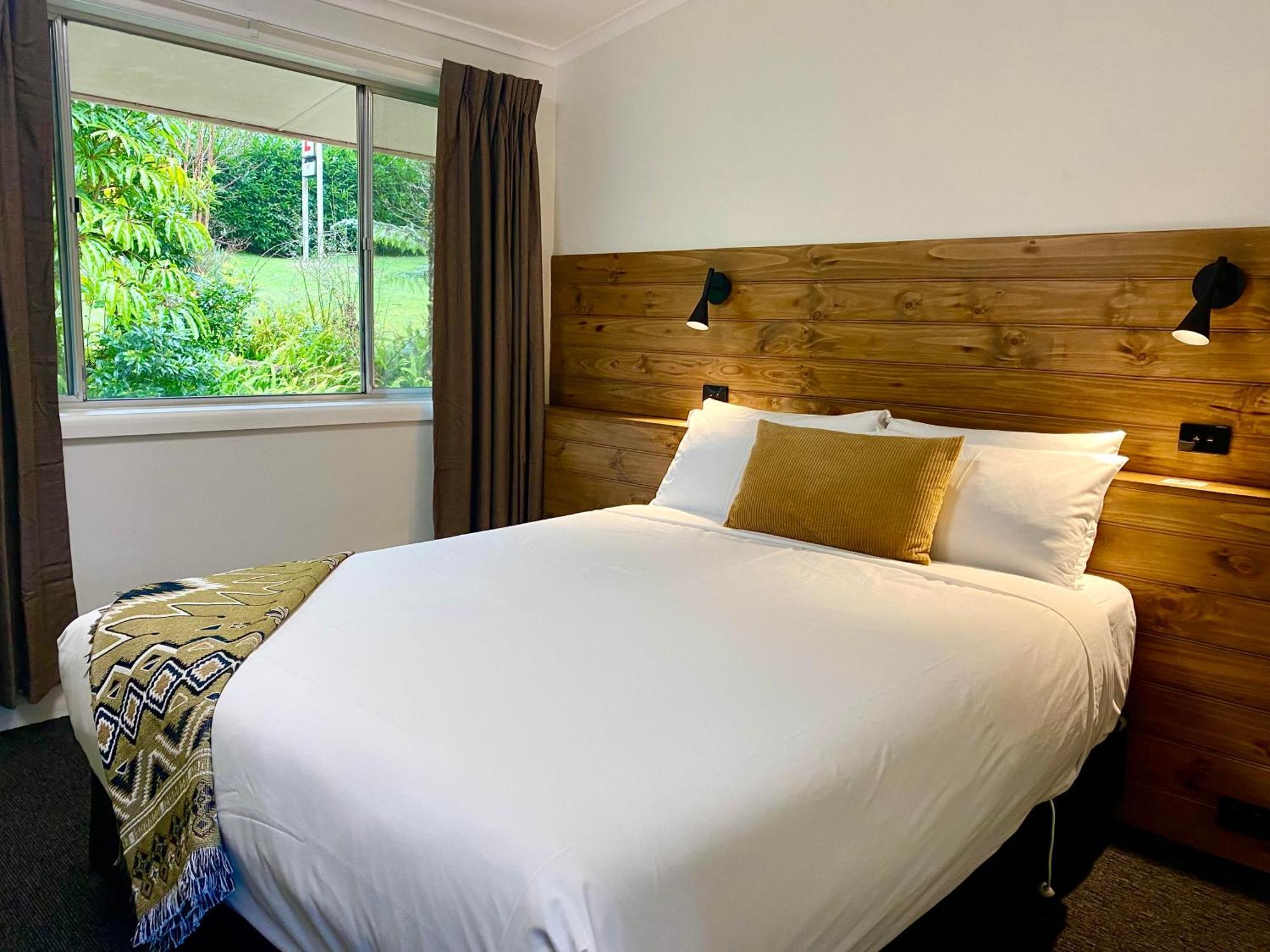 The Warby, Where Mid-Century Style Meets The Mountains Ворбертон Номер фото
